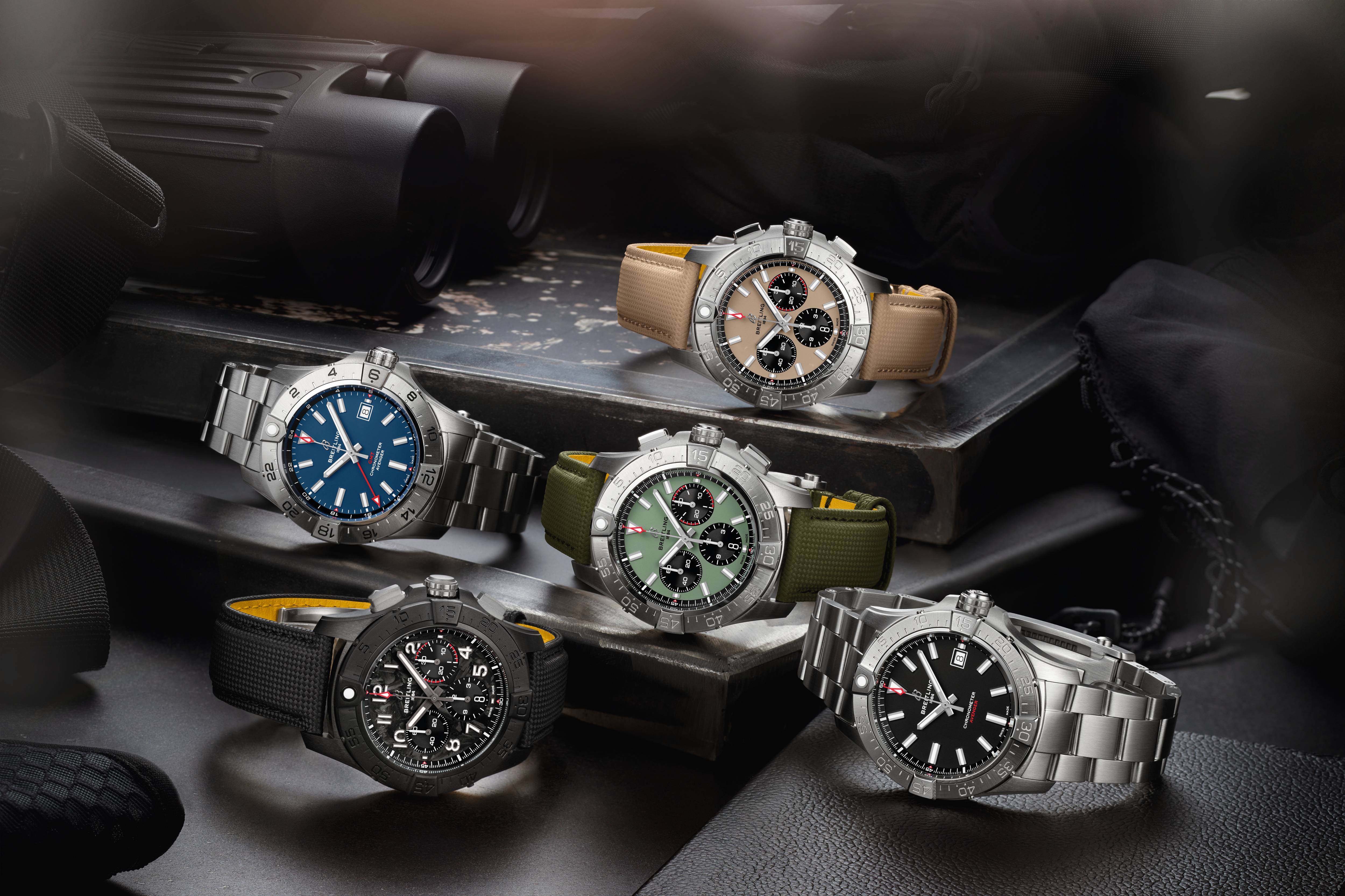 Breitling renova linha Avenger com cores e materiais arrojados