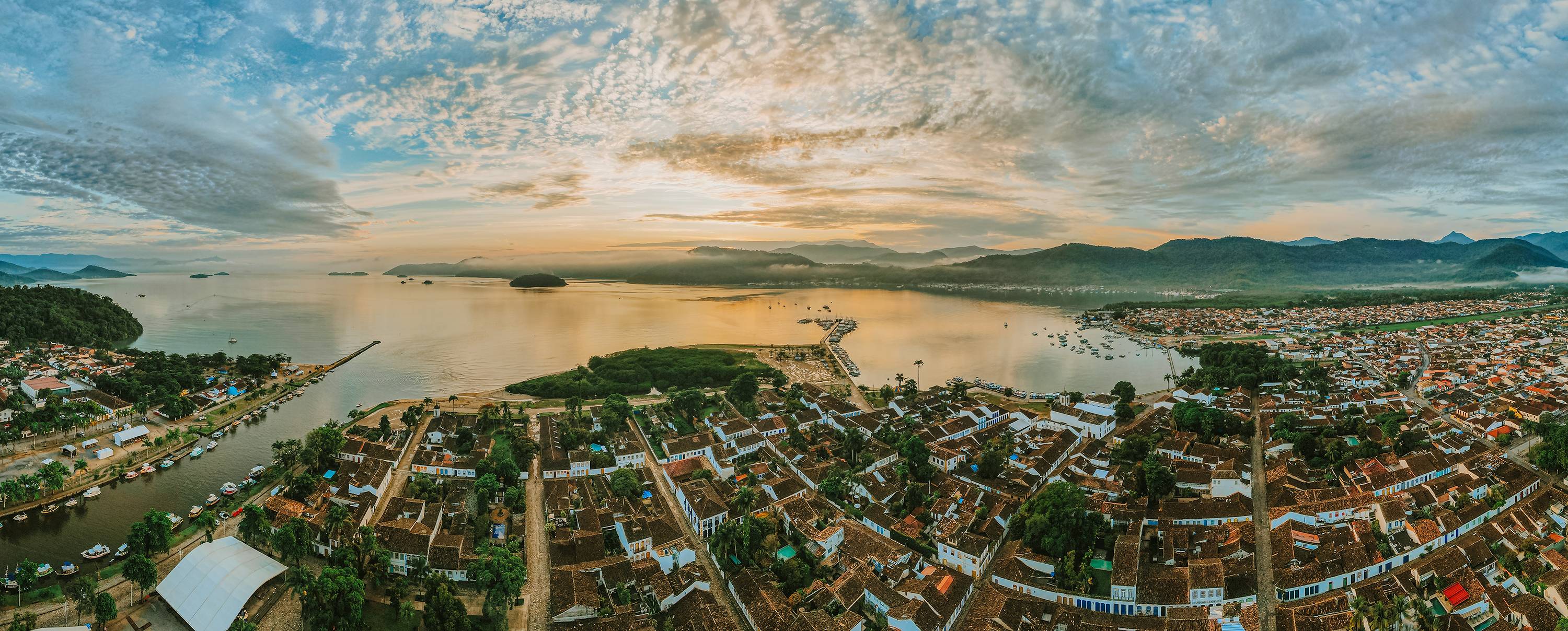 Pousada Literária de Paraty e outras histórias do grupo Ocanto