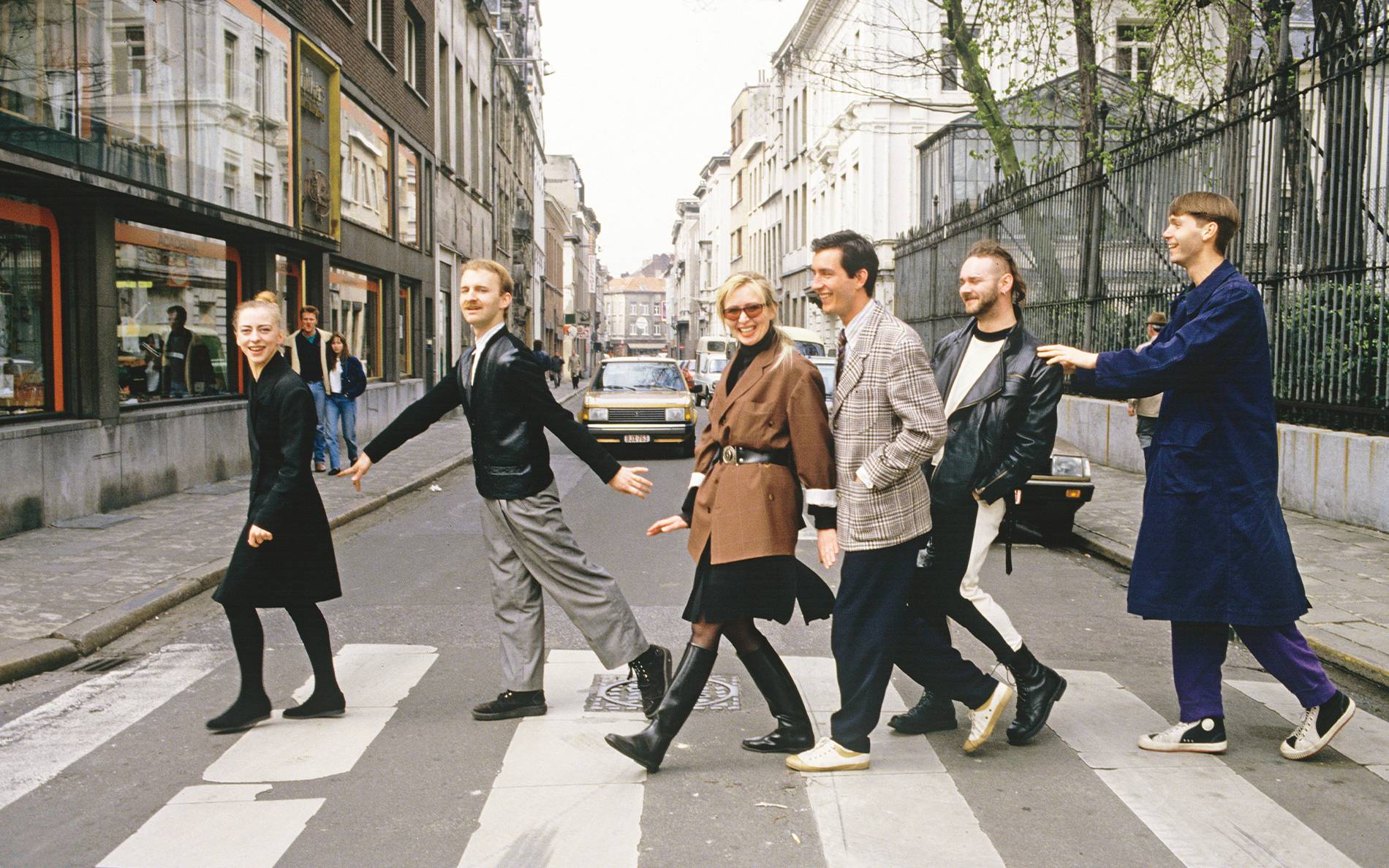 FASHION CURATED: “The Antwerp Six” no MoMu