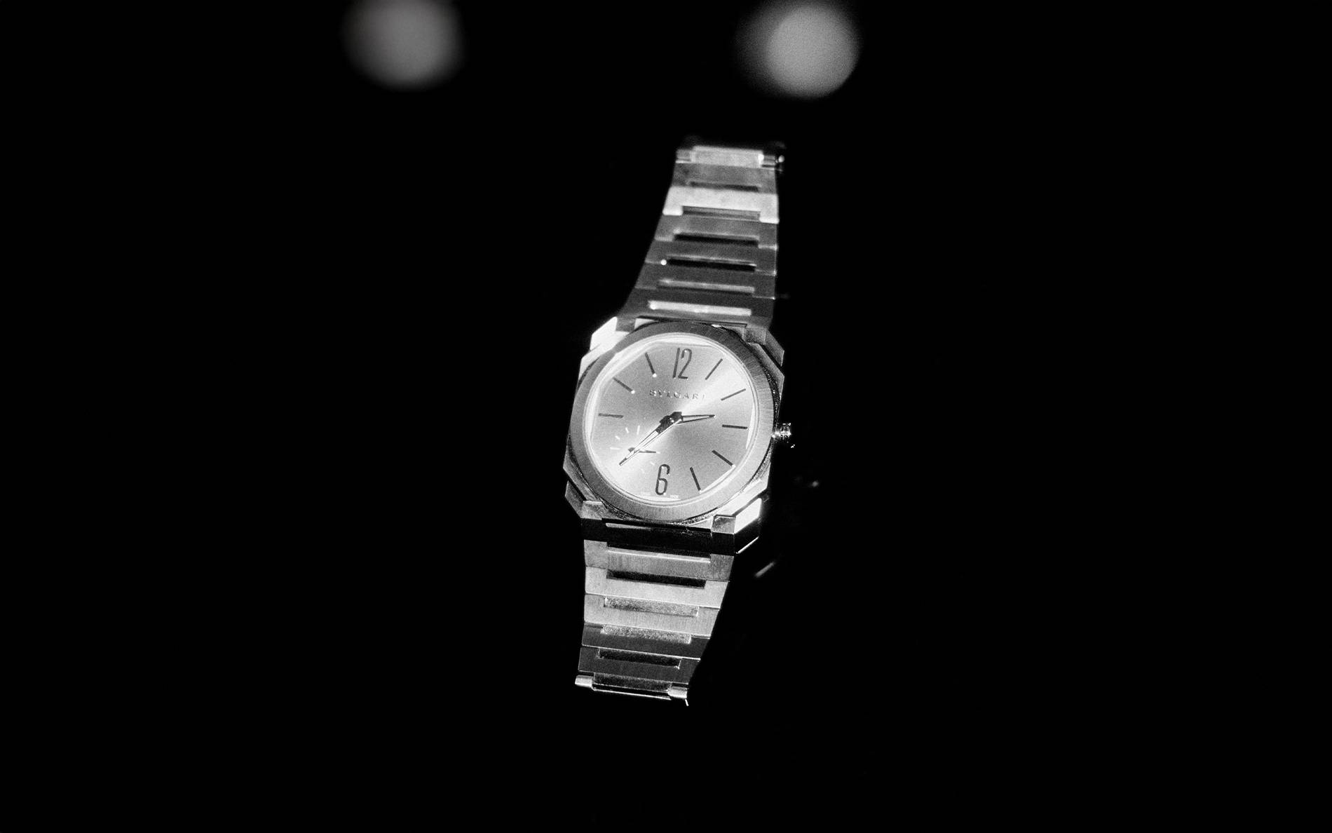 Explore a primeira capa da Numéro Brasil Digital ON WATCHES.