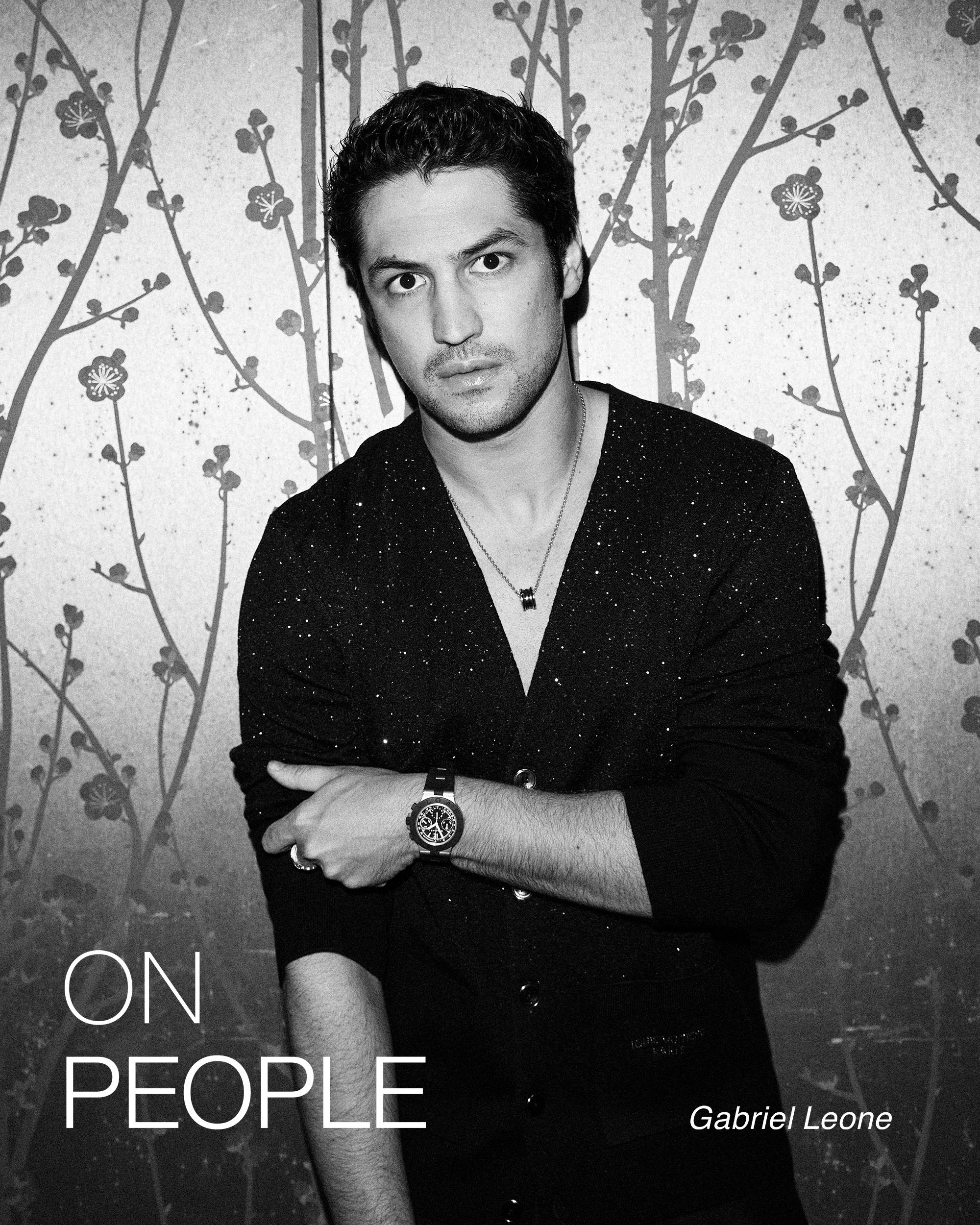 Explore a sexta capa da Numéro Brasil Digital Homem ON PEOPLE, com Gabriel Leone.